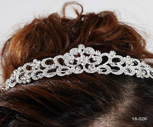 18026 hair tiaras in stock 2019 diamond rhinestone wedding crown hair band tiara bridal prom evening jewelry headpieces3416414, White
18026 hair tiaras in stock 2019 diamond rhinestone wedding crown hair band tiara bridal prom evening jewelry headpieces3416414, White