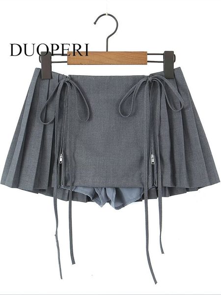 skirts duoperi women fashion solid lace up pleated front zipper mini skirts vintage high waist female chic lady short skirt 230628, Black
skirts duoperi women fashion solid lace up pleated front zipper mini skirts vintage high waist female chic lady short skirt 230628, Black