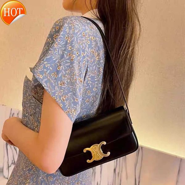 women's designer bags new triomphe armpit bag in spring and summer factory direct sales
women's designer bags new triomphe armpit bag in spring and summer factory direct sales
