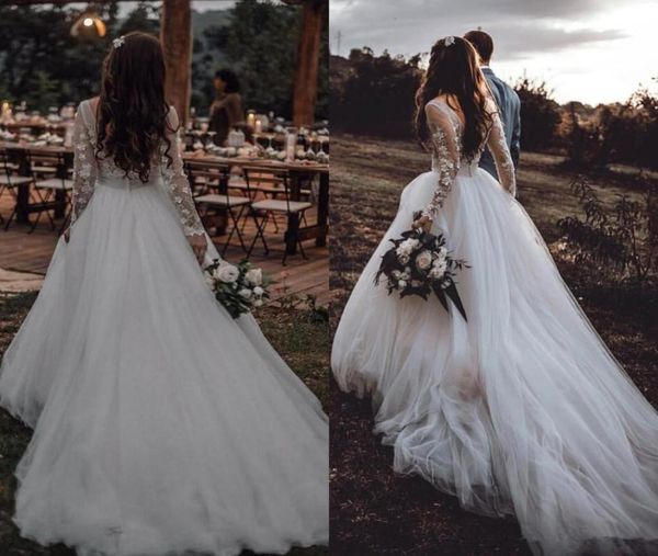 2020 country v backless 3d floral flowers wedding dresses bridal gown illusion long sleeves princess a line long wedding gow5940572, White
2020 country v backless 3d floral flowers wedding dresses bridal gown illusion long sleeves princess a line long wedding gow5940572, White