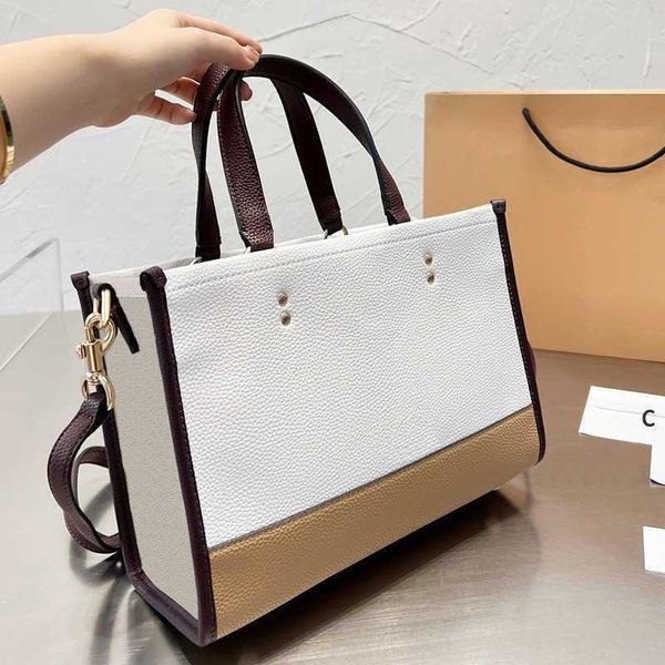 new coabag totes tote bag leather luxurys handbag designer bag womens fashion classic crossbody pouch large capacity shopper bags lady purse
new coabag totes tote bag leather luxurys handbag designer bag womens fashion classic crossbody pouch large capacity shopper bags lady purse