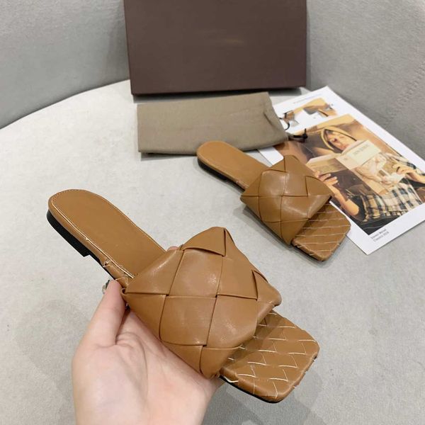 designer bottegas sandals women platform slipper fashion letter flip flops comfortable lining leather luxury veneta dfxcvxc, Black
designer bottegas sandals women platform slipper fashion letter flip flops comfortable lining leather luxury veneta dfxcvxc, Black