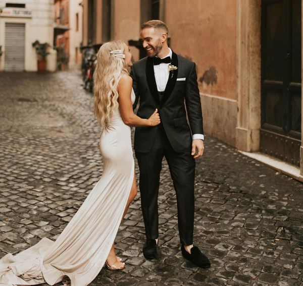 black slim fit mens suits wedding grooms tuxedos shawl lapel formal blazer three pieces prom suit jacket pants and vest with bow t9450135, Black;gray
black slim fit mens suits wedding grooms tuxedos shawl lapel formal blazer three pieces prom suit jacket pants and vest with bow t9450135, Black;gray