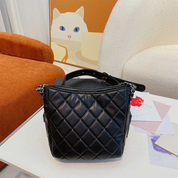 cc bag 10a cf bag wallets french chain women's silver hardware underarm luxury retro chan nel designer handbag classic quilted crossbod
cc bag 10a cf bag wallets french chain women's silver hardware underarm luxury retro chan nel designer handbag classic quilted crossbod