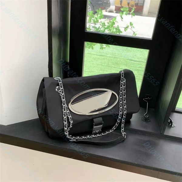 luxury designers chain shoulder cross body bags totes bags upscale nylon shoulders bag lady metal decoration handbags clutch totes hobo purs
luxury designers chain shoulder cross body bags totes bags upscale nylon shoulders bag lady metal decoration handbags clutch totes hobo purs
