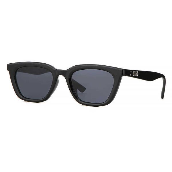new gm ins trendy fashionable men's women's square sunglasses sun and uv protection glasses 86690, White;black
new gm ins trendy fashionable men's women's square sunglasses sun and uv protection glasses 86690, White;black