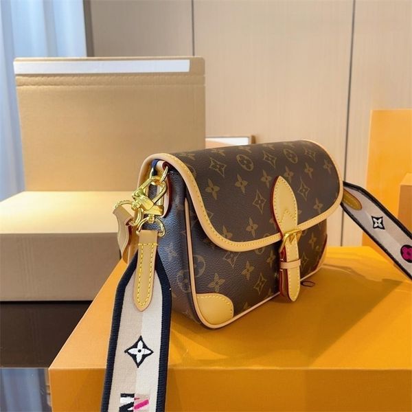 fashion evening cross body shoulder bags wallets leather patchwork men women handbag designer handbags wallet phone bag purse crossbody bag
fashion evening cross body shoulder bags wallets leather patchwork men women handbag designer handbags wallet phone bag purse crossbody bag