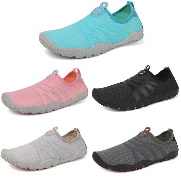 2023 anti-slip wear resistant casual shoes men woman black gray blue pink men trainers outdoor leisure
2023 anti-slip wear resistant casual shoes men woman black gray blue pink men trainers outdoor leisure