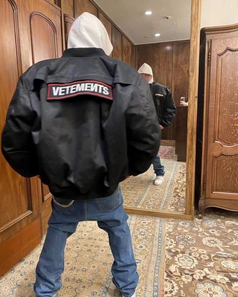 high street original vetements men washed denim jackets oversized vtm jackets fashionable bomber patched tags coat, Black;brown
high street original vetements men washed denim jackets oversized vtm jackets fashionable bomber patched tags coat, Black;brown