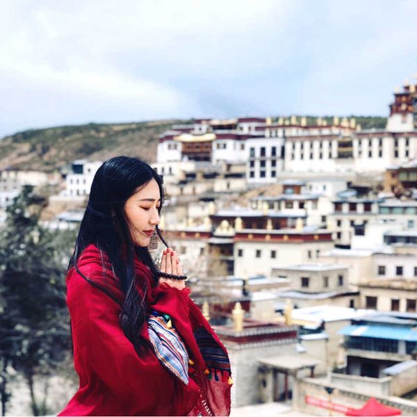 style ethnic red travel cape in northwest china women's qinghai lake grassland cotton and linen scarves pgraph xinjiang tibet scarvesbu, Red;brown
style ethnic red travel cape in northwest china women's qinghai lake grassland cotton and linen scarves pgraph xinjiang tibet scarvesbu, Red;brown
