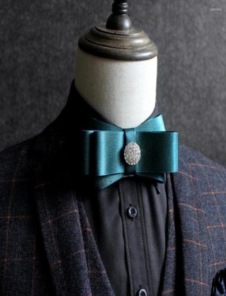 bow ties british men women wedding banquet festival party necktie shirt tie cravat vintage ribbon bling crystal rhinestone bowtie5562429, Black;gray
bow ties british men women wedding banquet festival party necktie shirt tie cravat vintage ribbon bling crystal rhinestone bowtie5562429, Black;gray