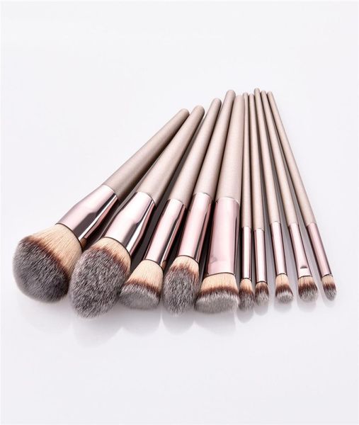 champagne makeup brushes set for cosmetic foundation powder brush eyeshadow blending make up blush beaty tools2726653
champagne makeup brushes set for cosmetic foundation powder brush eyeshadow blending make up blush beaty tools2726653