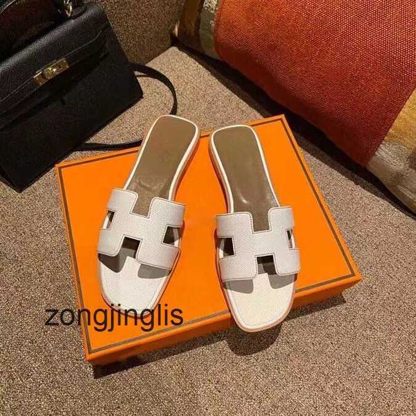 h-type slippers h designer summer shoes oran sandal bear spring slipper temperament classic palm print versatile sheepskin flip flops flat b
h-type slippers h designer summer shoes oran sandal bear spring slipper temperament classic palm print versatile sheepskin flip flops flat b