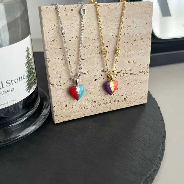double silver three-dimensional double heart-shaped lightning pendant necklace for both men and women
double silver three-dimensional double heart-shaped lightning pendant necklace for both men and women