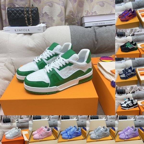 luxury designer running shoes soft embossed lambskin calfskin trim white pattern outsole retro style fashion sports trainer sneakers
luxury designer running shoes soft embossed lambskin calfskin trim white pattern outsole retro style fashion sports trainer sneakers