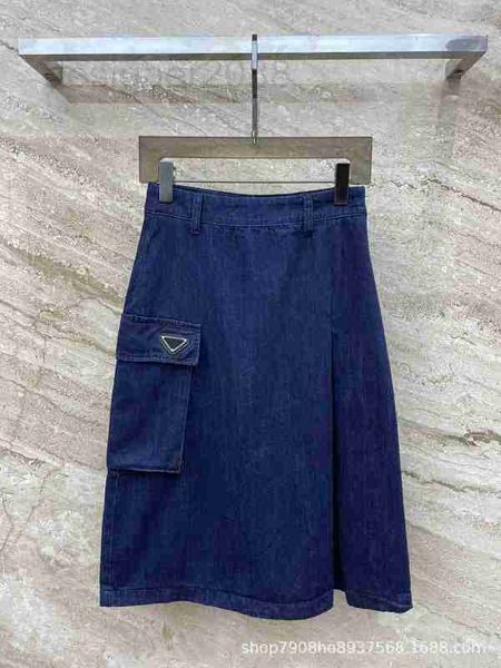 skirts designer 23 spring/summer new pocket triangle denim skirt with high waist shape, very awesome and long legs 4i7m, Black
skirts designer 23 spring/summer new pocket triangle denim skirt with high waist shape, very awesome and long legs 4i7m, Black