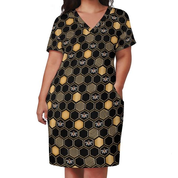 plus size dresses nature geometric casual dress summer honeycomb print trendy dresse v neck graphic streetwear size 3xl 4xl 230627, Black
plus size dresses nature geometric casual dress summer honeycomb print trendy dresse v neck graphic streetwear size 3xl 4xl 230627, Black