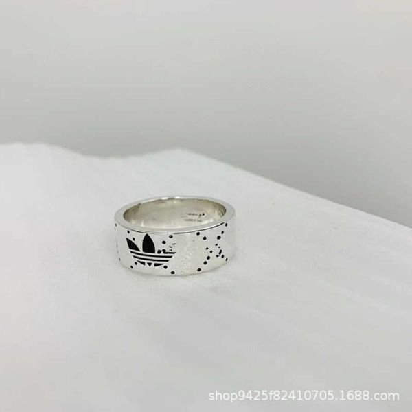 new silver double 3d carved old couple ring
new silver double 3d carved old couple ring