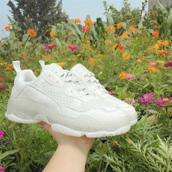 triple s womens mens designer shoes platform casual sneakers crystal bottoms vintage paris 17fw triples flat clear sole loafers luxury, Black
triple s womens mens designer shoes platform casual sneakers crystal bottoms vintage paris 17fw triples flat clear sole loafers luxury, Black
