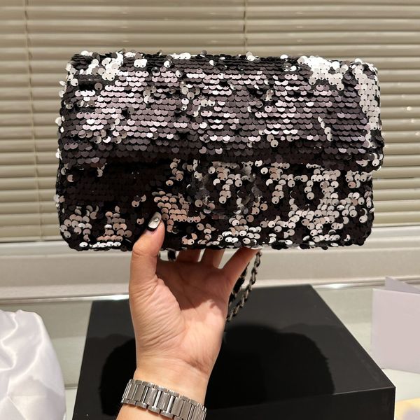 flap cf sequins chains bags designer brand bag totes 2023 luxury handbags handbag fashion shoulder bag women letter purse phone wallet artwo
flap cf sequins chains bags designer brand bag totes 2023 luxury handbags handbag fashion shoulder bag women letter purse phone wallet artwo