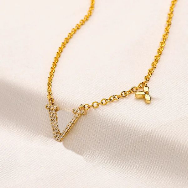luxury designer 18k gold plated pendant necklace bead chain for men and women trendy jewelry fashion accessories gifts never tarnish, Silver
luxury designer 18k gold plated pendant necklace bead chain for men and women trendy jewelry fashion accessories gifts never tarnish, Silver