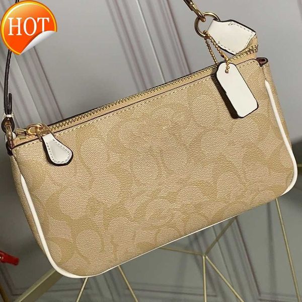 luxury brand designer bags handbag shoulder crossbody bags tote bag 2023 new fashion texture leather women's summer fresh color leather
luxury brand designer bags handbag shoulder crossbody bags tote bag 2023 new fashion texture leather women's summer fresh color leather