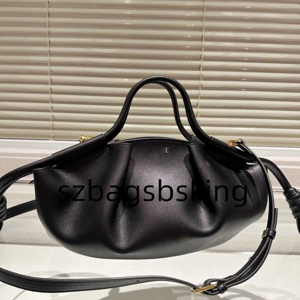 designer new style dumpling bag shoulder crossbody handbag personalized lightweight high-end commuting tote bag
designer new style dumpling bag shoulder crossbody handbag personalized lightweight high-end commuting tote bag