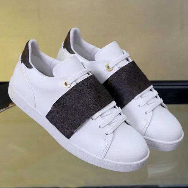 casual shoes women travel 100% leather lace-up sneaker fashion lady designer running trainers letters woman shoe flat printed men gym sneake, Black
casual shoes women travel 100% leather lace-up sneaker fashion lady designer running trainers letters woman shoe flat printed men gym sneake, Black