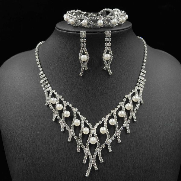 dropshipping products 2023 trendy elegant rhinestone pearl steel women fashion jewelry bracelets earrings necklaces set, Silver
dropshipping products 2023 trendy elegant rhinestone pearl steel women fashion jewelry bracelets earrings necklaces set, Silver