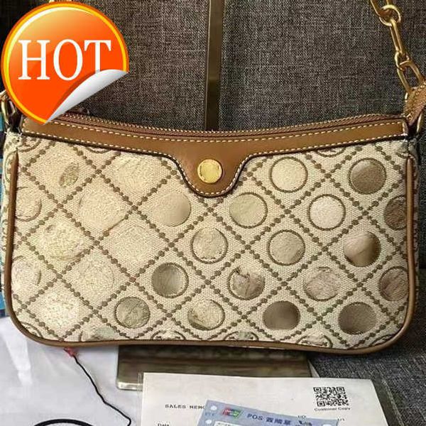 luxury brand designer shoulder bags crossbody tote 2023 women's new fashion all-match texture leather fakun gift box packaging factory
luxury brand designer shoulder bags crossbody tote 2023 women's new fashion all-match texture leather fakun gift box packaging factory
