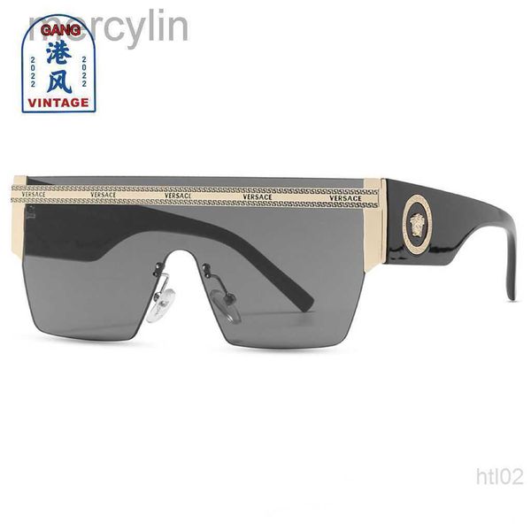 luxury designer versage sunglasses men's women's vercace sunglasses high-end cycling and driving personalized sunglasses with high, White;black
luxury designer versage sunglasses men's women's vercace sunglasses high-end cycling and driving personalized sunglasses with high, White;black