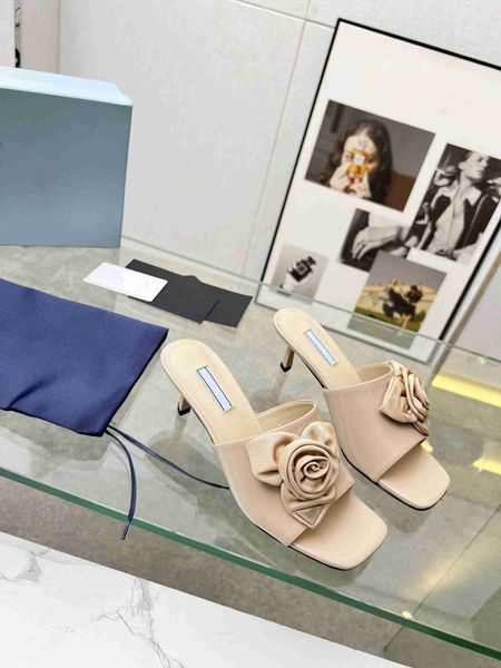 2023 fashion leisure sandals prad luxury designer sandal classic slide women's rose high-heeled sandals pl151, Black
2023 fashion leisure sandals prad luxury designer sandal classic slide women's rose high-heeled sandals pl151, Black
