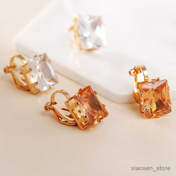 stud clip earrings for women fashion crystal jewelry earrings female wedding gift r230628, Golden;silver
stud clip earrings for women fashion crystal jewelry earrings female wedding gift r230628, Golden;silver