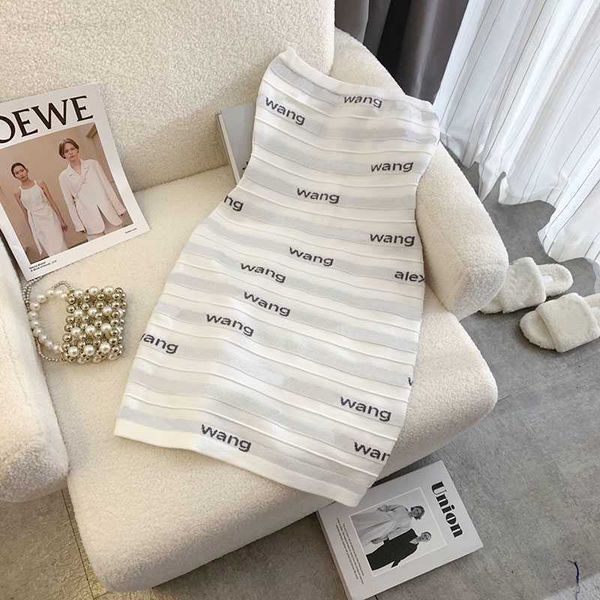 women dresses fashion slim classic pattern silm 23ss wang dresses summer womens clothing simple 2 color, Black;gray
women dresses fashion slim classic pattern silm 23ss wang dresses summer womens clothing simple 2 color, Black;gray