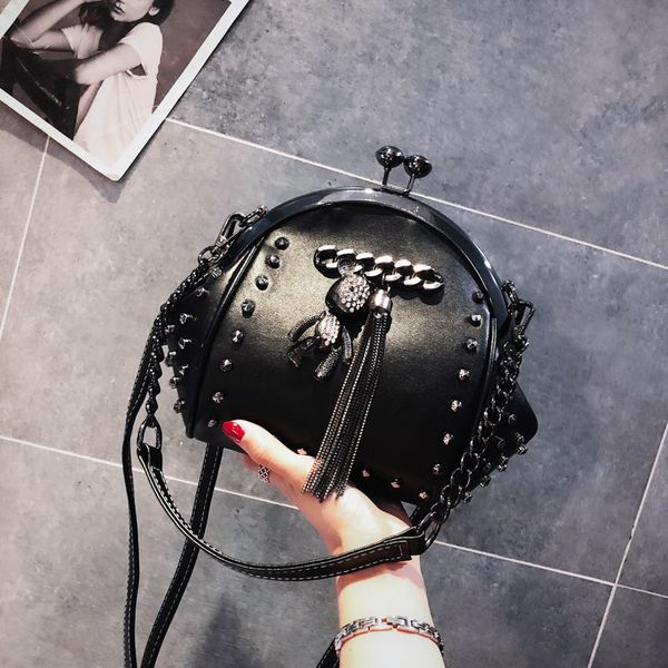 evening bags lock shell bag bags rivet metal fringe diamond women shoulder crossbody bag two straps pu leather chain women's handbags p
evening bags lock shell bag bags rivet metal fringe diamond women shoulder crossbody bag two straps pu leather chain women's handbags p