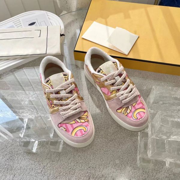 2023 men women casual shoes fashion sneakers letter printed designer shoes cotton breathable shoe outdoor fashion sport sneaker size 35-42, Black
2023 men women casual shoes fashion sneakers letter printed designer shoes cotton breathable shoe outdoor fashion sport sneaker size 35-42, Black