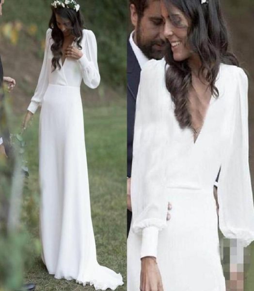 summer white chiffon a line beach wedding dresses 2020 with long sleeves v neck backless boho garden bridal gowns5010592
summer white chiffon a line beach wedding dresses 2020 with long sleeves v neck backless boho garden bridal gowns5010592