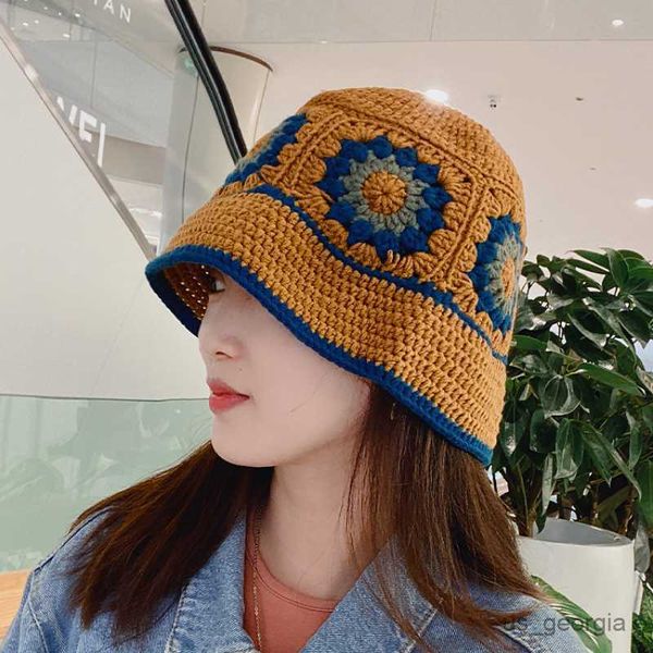 caps version flower hand-knitted bucket hat women autumn and winter sweet and lovely outdoor warm color beanie cap r230628, Blue;gray
caps version flower hand-knitted bucket hat women autumn and winter sweet and lovely outdoor warm color beanie cap r230628, Blue;gray