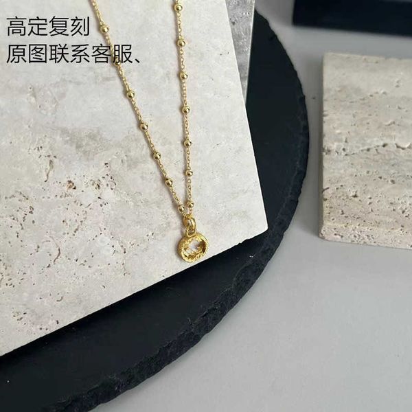 double new silver three-dimensional hollow lace double living pendant necklace for both men and women 
double new silver three-dimensional hollow lace double living pendant necklace for both men and women