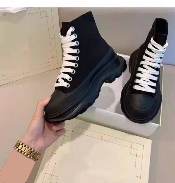 the slide shoes boots famous designer women exquisite craftsmanship delicate material comfortable experience a choice for fashion pioneers l, Black
the slide shoes boots famous designer women exquisite craftsmanship delicate material comfortable experience a choice for fashion pioneers l, Black