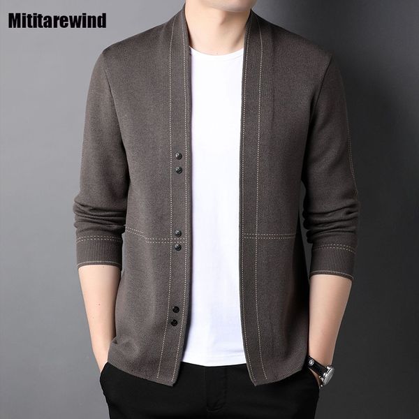 men's sweaters spring autumn knitwear business causal solid color cardigan sweater outdoor men korean style jacket 2023 trend 230628, White;black
men's sweaters spring autumn knitwear business causal solid color cardigan sweater outdoor men korean style jacket 2023 trend 230628, White;black