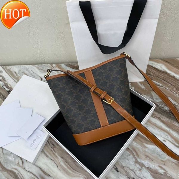 women's designer bags laohua c family triumphal arch bucket bag 2023 new trend versatile large capacity single shoulder messenger bag f
women's designer bags laohua c family triumphal arch bucket bag 2023 new trend versatile large capacity single shoulder messenger bag f