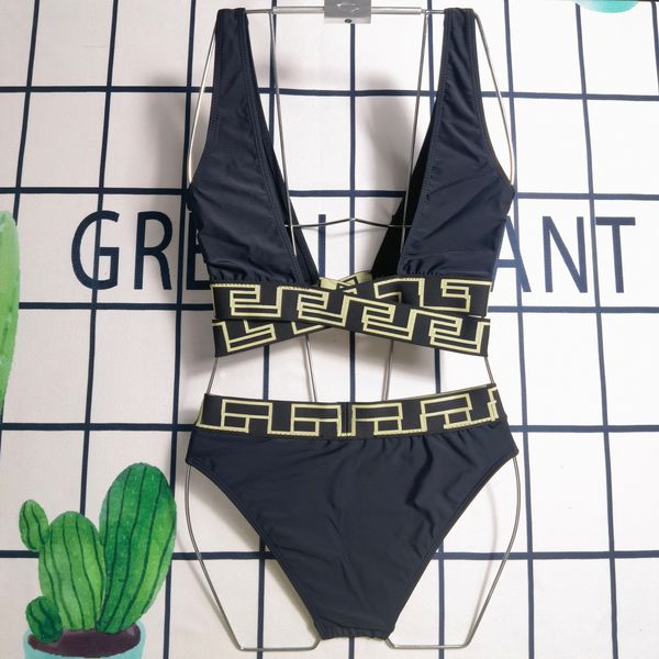 women's swimwear womens designers bikinis sets clear strap shape swimsuits swim wear beach woman swimwears luxury brands swimwear, White;black
women's swimwear womens designers bikinis sets clear strap shape swimsuits swim wear beach woman swimwears luxury brands swimwear, White;black