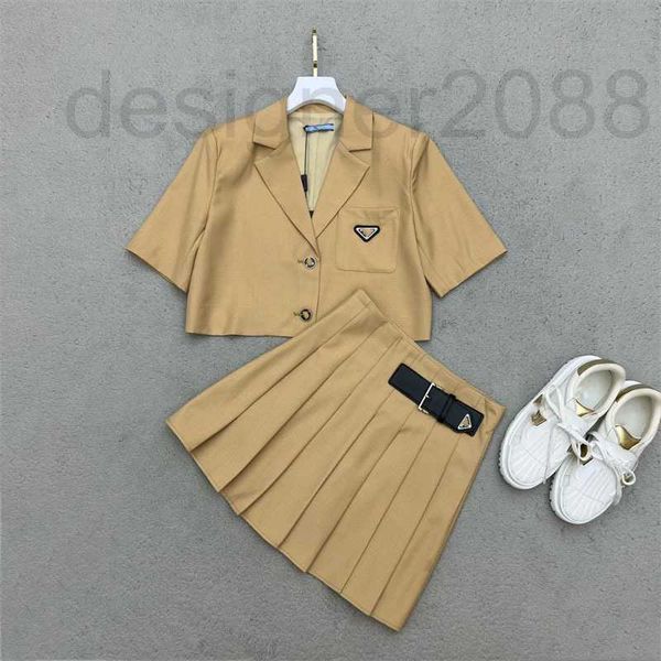 two piece dress designer summer new style temperament commuting fashion short blazer pleated skirt suit women uf9a, White
two piece dress designer summer new style temperament commuting fashion short blazer pleated skirt suit women uf9a, White