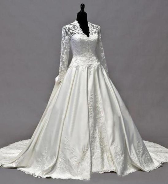 vintage kate middleton long sleeves fall wedding dresses aline vneck ivory taffeta appliques peplum bridal gowns robes de ma2939983, White 
vintage kate middleton long sleeves fall wedding dresses aline vneck ivory taffeta appliques peplum bridal gowns robes de ma2939983, White