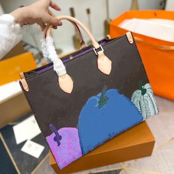 luxury totes designer bag onthego tote bag crossbody flower ladies casual genuine leather shoulder bags female large handbag
luxury totes designer bag onthego tote bag crossbody flower ladies casual genuine leather shoulder bags female large handbag