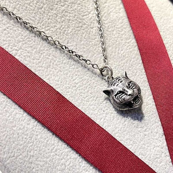 tiger old necklace men and women personalized zodiac animal head hanging pieces for couples same style, Silver
tiger old necklace men and women personalized zodiac animal head hanging pieces for couples same style, Silver