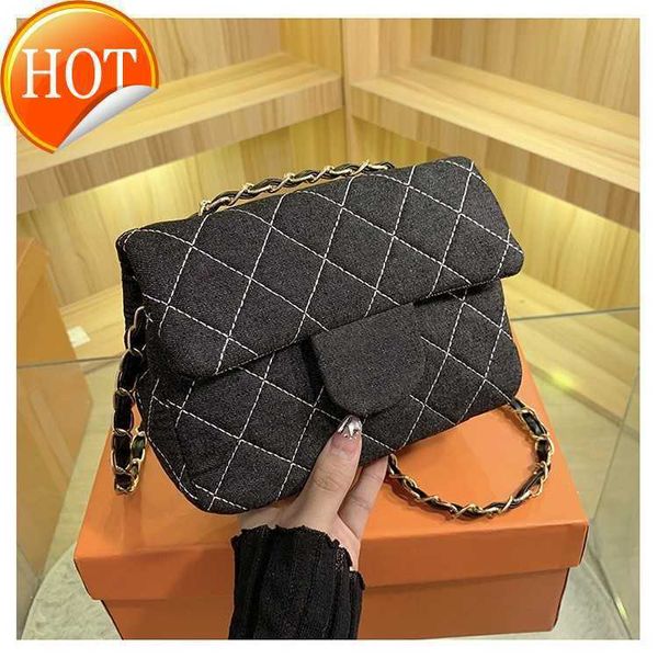 women brand designer single shoulder bags 9 fashion styles crossbody bag multi-functional portable envelope package gift box packaging facto
women brand designer single shoulder bags 9 fashion styles crossbody bag multi-functional portable envelope package gift box packaging facto