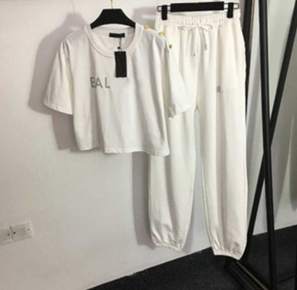 white sports two piece set women 100% cotton b letter shoulder button short sleeve t shirt high stretch slim fit casual trousers womens outd, Gray
white sports two piece set women 100% cotton b letter shoulder button short sleeve t shirt high stretch slim fit casual trousers womens outd, Gray
