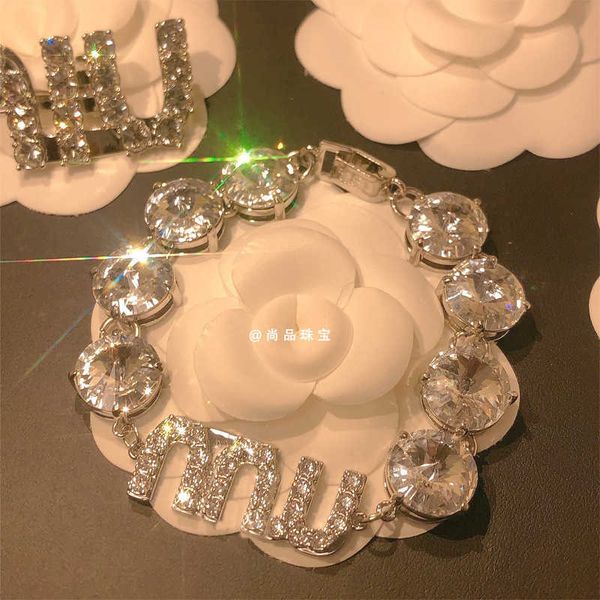 shangpin jewelry high end mmiuu miao family diamond sweet bracelet simple japan and korea, Golden;silver
shangpin jewelry high end mmiuu miao family diamond sweet bracelet simple japan and korea, Golden;silver